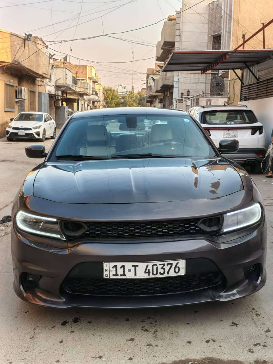 السلام من رخصه الادمن المحترم 
جارجر مديل 18 sxt 
3600
شاشة كبيره 
تشغيل عن بعد 
تدفئه بل كشنات 
ايرباكات كلها شغاله مطاگه
حادثها مثل ما موضح تبديل قبق جنطه بلادي وجاملغ خلفي بلادي والبنيد مصبوغ 
السعر 170
مكان بغداد البلديات 
***********
