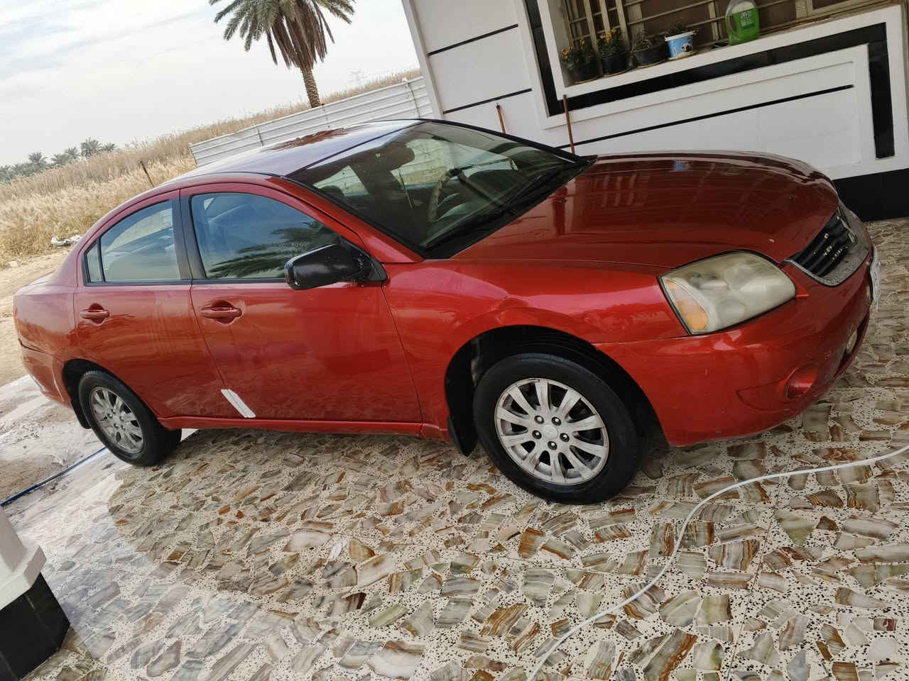 سلام عليكم للبيع مسيوبيشي كلنت موديل 2009 وارد امريكي حادث جاملغ السائق او خشم البنيد امصلح نفسة بدون تبديل  وايرباك استيرن الجاملغ الجهة الثانية طخة دراجة كلش خفيفة او مامصلحة واضحة بالصور بيهة بارد باب الصدر فقط دشبول والتكم سليمات محرك كير خير من الله تدفئة تبريد السيارة رقم بغداد مثل ماواضح بالصور بسمي مشروع وطني حرة السعر 80 او بيهة مجال الاستفسار ***********
*********** واتساب
