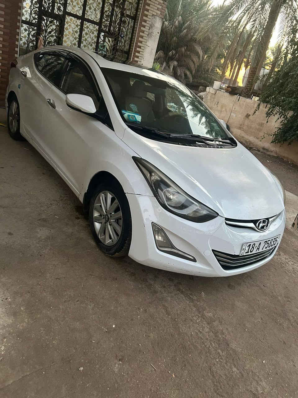 النترا 2016 خليجي مكينه 1800 صبغ قطعتين بسمي السعر 116 اتصال ***********
