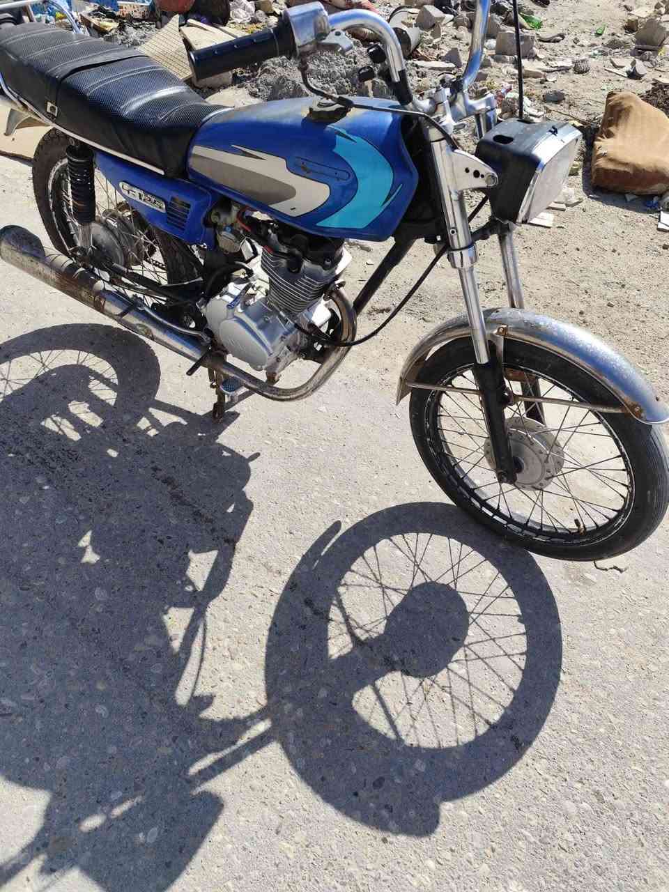 سلام عليكم شباب دراجه البيع ادوات مكاني بصره قضاء المدينه ولمو شراي لا يشلع كلبي مكلف بل نشر ب300 قفل 🔒 ***********
