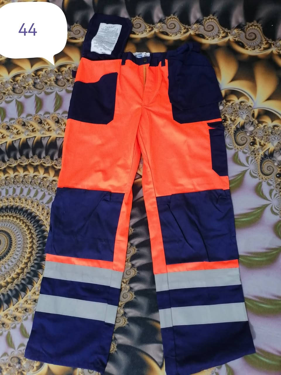 يوجد لدينا بدلات سيفتي وبناطير كل الاحجام والقياس موجود لدينا


**إذا كنت صاحب هذا الإعلان وتريد حذفه لأي سبب، رجاءا أرسل رسالة إلى الدعم الفني**