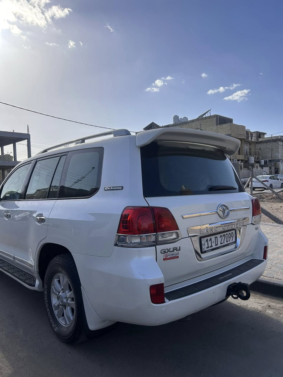 سلام عليكم لاندگروز موديل 11 ستينيه سونارها مرفق بلمنشور حلوه السياره 6 سلندر كير ومكينه جديد رقم بغداد باسمنه مكانها كربلاء للاستفسار :- ***********
