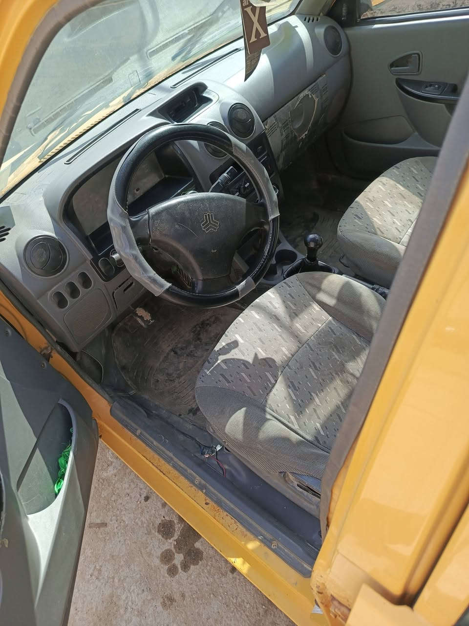 سايبه موديل 17بيه يم قبق البانزين بيه شبر تصليح وصبغ والباقى سياره جاهزه منقصه برغي تبريد شغال سنويه جديده تحويل مباشر السعر ب35بيه مجال بسيط بياع شره لايخابر ***********
