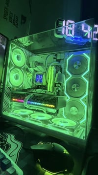 شباب تجميعتي للبيع  core i5 14400F معالج-1 nitro plus rx 9060xt 16gb ك...