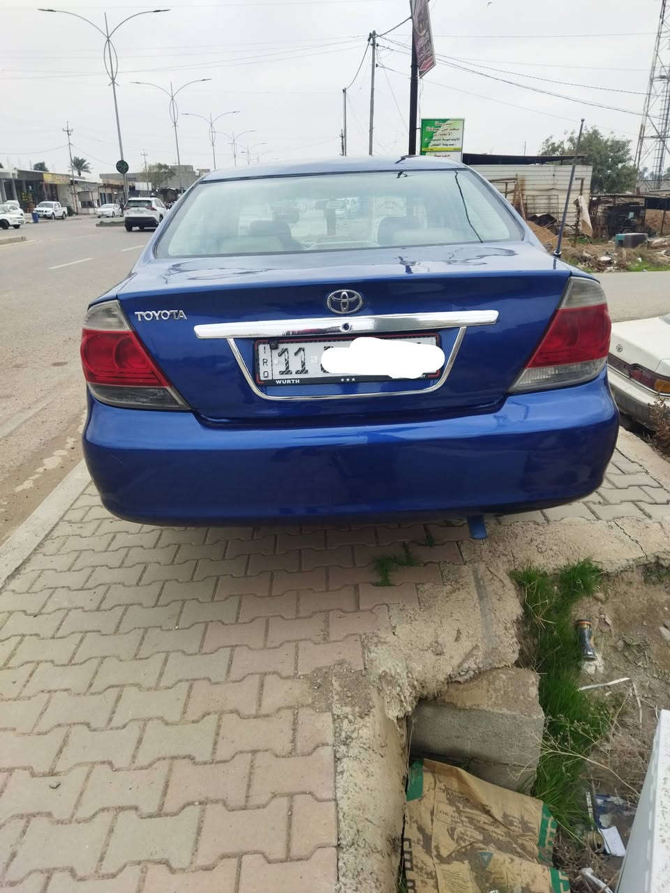 سلام عليكم
سياره كامري 2006 خليجي 
تدفئه تبريد ثلج زوج تاير امامي جديد تايرات الخلفيه نص عمر بيه ضربه من جهة يمنه من يم الماصدة بدون شاصي سياره مكفوله من الكص رقم بغداد انكليزي القماره واكع عليه غصن شجرة معدله بدون كص مصبوغه عام السعر 75 بيه مجال 
مكان سياره/صلاح الدين قضاء بلد 
رقم الهاتف/***********
