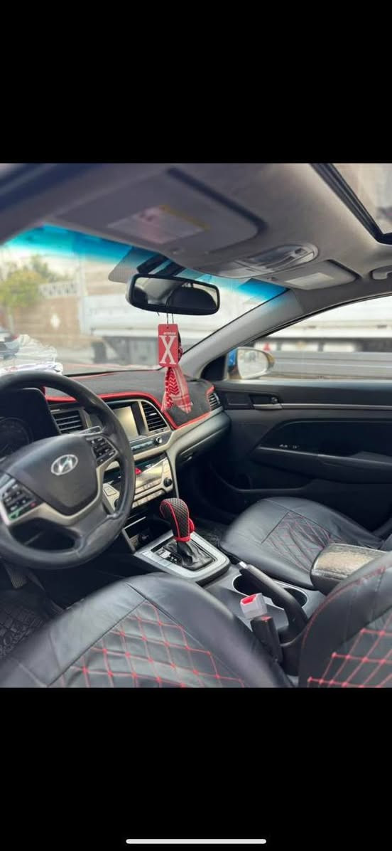 النتر موديل 2017
مواصفات فول لمتد 

1فتحه 

2بصمت تشغيل بصمت ابواب صندوم 

3كشن هيتر 

4شاشه بلادي 

5كشن كهرب 

6 ثلث انضمه سبورت 

7تبريد شاشه سبلت 

9كروز تثبيت سرعه 

10تحكمات جهتين 

11حساس اربع اطارات 

12ويل 17

13لايت امامي لد 

14منضومت غاز
 
15كشن جلد 

16رادار مرايات 

17اشايى بل مرايه 
سياره فول واحد على واحد 

ضرر جاملق امامي بدون دواخل فقط حتا تلكيط مال تكسي مابيها بونيد مصلح من طارف اربع اصابع 

السعر (140)بيها مجال 

الرقم ***********
