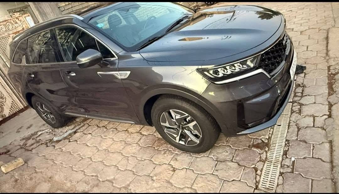 سلام عليكم سورنتو 2022 وارد أمريكي هايبرد كير موس
مواصفات مماشيه 65 حقيقي
مانع تزحلق
تحكم سترين شفتات 
تبريد قطعتين
محرك 1600 تيربو 
شحنات بل كشنات امامي وخلفي
حساس ازدحام أمام  خلفي
دفع رباعي
بصمات بوب امامي
تحكمات ااستيرن 
هاند بريك بصمه
كشنات جلد تتفئه امامي
نظام مانع الانزلاق
نظام نزول المنحدرات
بصمتين   تشغيل عن بعد
شاشه الوسطيه حجم كبير مع َع دعم بلخراط GPS  وبوصله الاتجاهات
7 راكب فيايبي كشنات مفصله
ميزه التوقف الذاتي لمركبه منعا الاصطدام عند القياده او الرجوع
زنون عالي ناصي بلاد
رقم بغداد الإنكليزي
كامله هزه جديده
تحويل ثاني يوم مباشر
تخم تاير جديد
 بغداد      السعر 230 
وبيه مجال حك الجيه  هاتف  ***********
