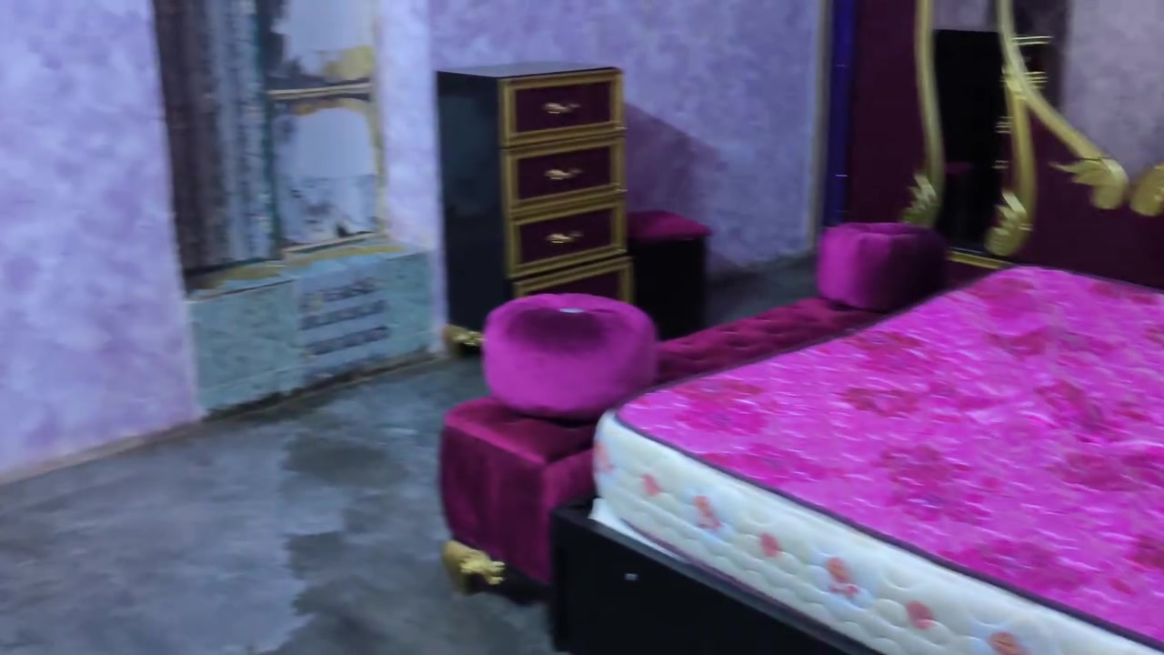غرفه نوم للببع لتواصل على هذا رقم ***********
