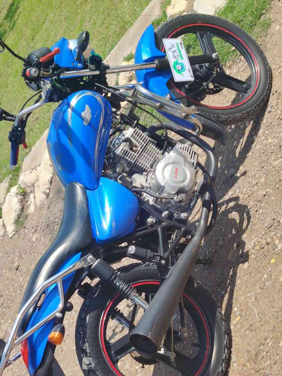 سلام عليكم موطور ساو ناصي مديل 20محرك200كامل مكمل مكفوول السعر مليون 50وبيه مجال اوراق اصوليه كامله   وامراوس يرهم للاستفسار ***********
