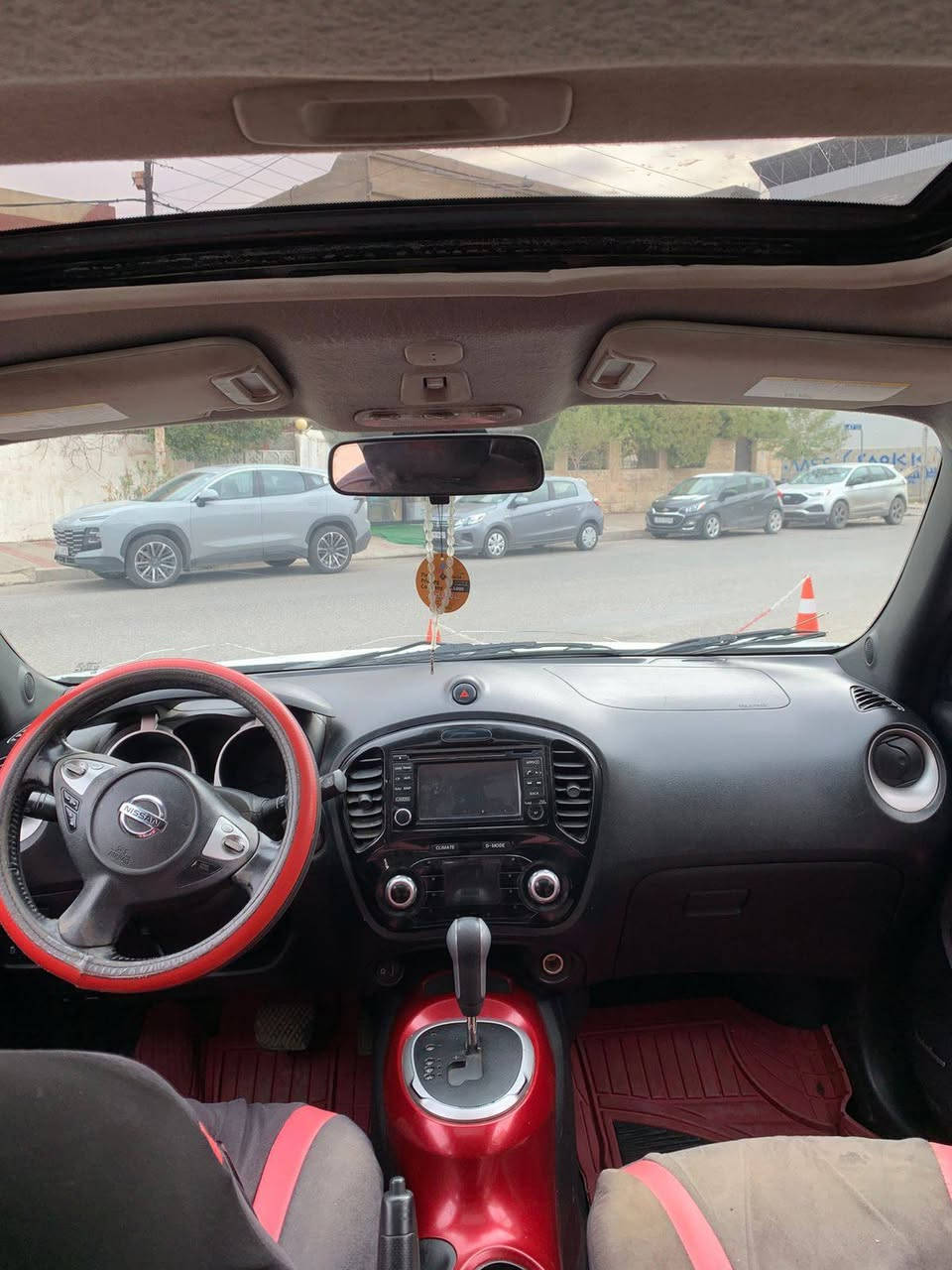 کــــــوردی 
تەنها فرۆشتن بەنقدی 
گۆڕینەوەی نــــــاکا 

نیسان جوکی کـــەنەدی 
مــــــۆدیل / 2016 
مواسفات فوول SL. awd 
سلایت ، شاشە و کامیرا ، کوشین جلد ، دەبل ئەکسل ، حساس 
ڕەقەم هەولێر سەنەوی نوێ 
ڕۆیشتن 100 هەزار میل 
مەکینە V4 تۆڕبۆ ، کەپس 

سبوغ چاملغ و دەرگای سایەق 
سێ جێگای بچووک تەعـــــدیل 
بێ ناوگرتن ، بێ ئێڕباگ 

ناونیشان هەولێر 
نـــــرخ                   ( $ ١٠٨ $ ) 
بۆ پەیوەندی ***********

عربي 
فقط بیع نقدي 
ماعندنا مراوسة 

نیسان جوك . وارد كندي 
مــــــــودیل / 2016 
مواصفات فوول SL , awd 
سلایت ، شاشة و كامیرا ، فور ویل 
كوشن جلد ، حســـــــاس 

رقم اربیل سنوية و رقم جدید 
ماشي 100 الف مایل 
محرك V4 تیربو ، کبس مامفتوح 

صبغ جاملغ و باب سایق 
۳ آماكن صغیر تعدیل بارد 
بدون دواخل ، بدون ایرباك 

عنوان آربیل 
سعر    ( ۱۰۸ $ ) 
للاتصال *********** أربيل, العراق
