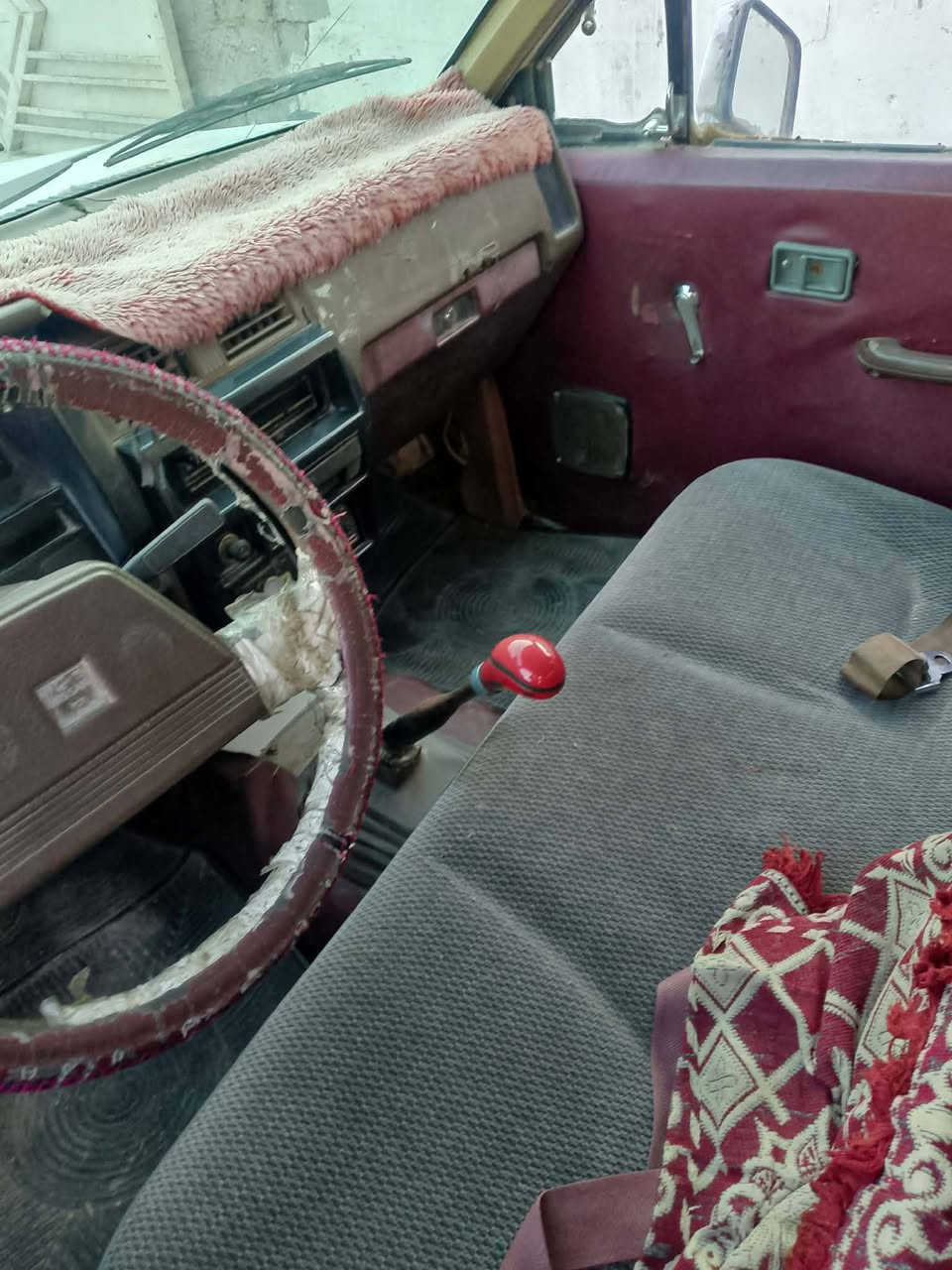 السلام عليكم عندي نيسان موديل 1986 رقم ذي قار مشروع وطني السعر 22وبيه مجال المكان بغداد جسر ديالى القديم رقم الهاتف ***********مكلف بلنشر
