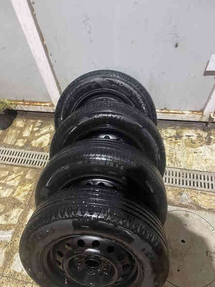 تخم ويل وتايرات حجم 15
ترهم فورتي أو النترا
ب225
***********
