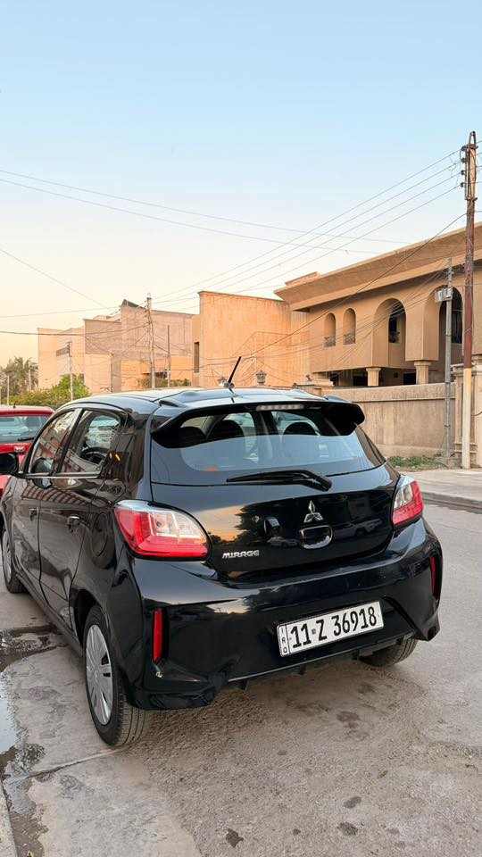 السلام عليكم 
ميسيوشي ميراج للبيع موديل (2024) سياره جديده كلش استخدام شخصي مال بيت صور الحادث مرفقه مع المنشور السعر 95  بيه مجال بسيط مكان السياره بغداد / السيديه للاستفسار ‭0772 200 1133
