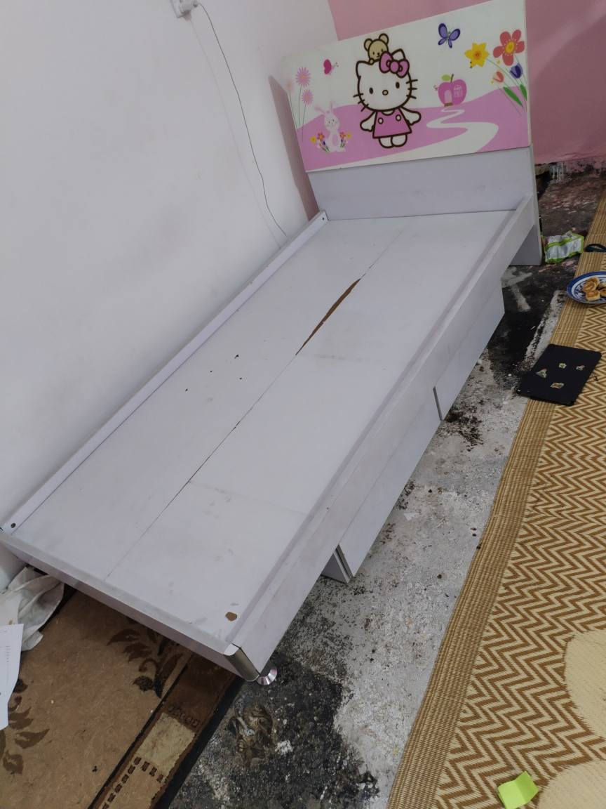 جربايه هولي كتي حجم جبير مو أطفال حجمها حيل جبير قيمي واخذي بالخاص مستعجله ع بيعتها رفعولي المنشور النجف, العراق


**إذا كنت صاحب هذا الإعلان وتريد حذفه لأي سبب، رجاءا أرسل رسالة إلى الدعم الفني**