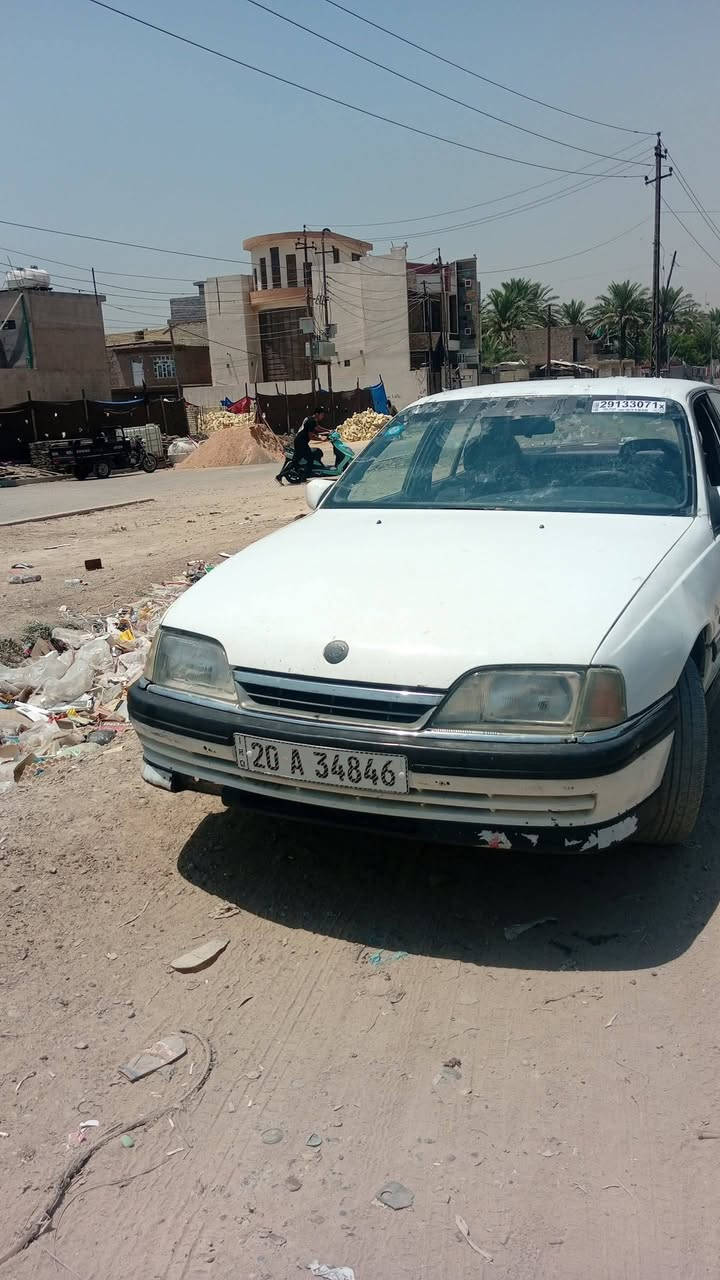 سلام عليكم اوبل موديل 92 بسمي مكينه كير شرط حدديه جديده كهربيات كلهه شغاله 25 وبيهه مجال مكان سياره بغداد جسر ديالى ***********

