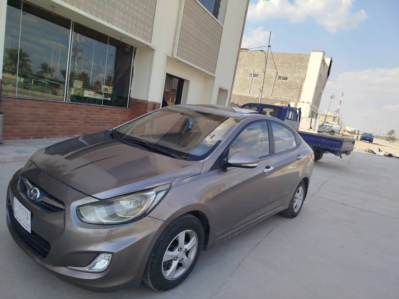 اكسنت موديل 14خليجي مكفولة 75 من الحادث بيه صبغ قطعتين بدون دواخل مكينه كير حداديه  جديدة تبريد ثلج فول مواصفات مكاني بابل***********
