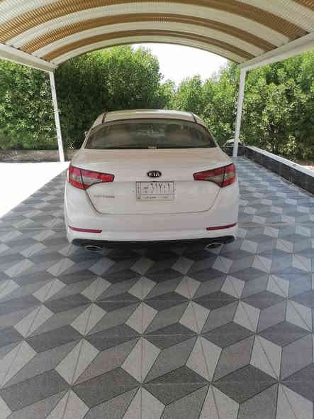 اوبتما موديل13 خليجي محرك2400 رقم بغداد الماني مشروع وطني فول مواصفات عدا البانوراما بيها قطعتين صبغ بدون دواخل بنيد وجاملغ امامي السياره احلا من الصور ربع دينار ما تصرف عليها السعر132وبيها مجال  المكان بغداد رقم الهاتف***********
