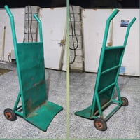 عربانة • حديد ثقيل • قرية تبارك