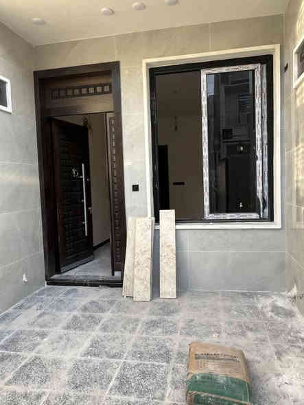 مشتملات 75 متر توون للبيع 🏡🏡بسعر منااسب جدا💥🔥

واجهه 3.75 متر 
نزال 20 متر 

بناء حديث درجه اولى 

يحتوي الواحد على صاله ومطبخ و3 غرف نوم 
وصحيات عدد 2 وبيتونه سطحين 

العنوان :: حي الجهاد :: ديوان المخابرات :: خلف شارع 60 

السعر والاستفسار الاتصال على الرقم *********** 📞📞مكتب الشهم للعقار 💥💥
