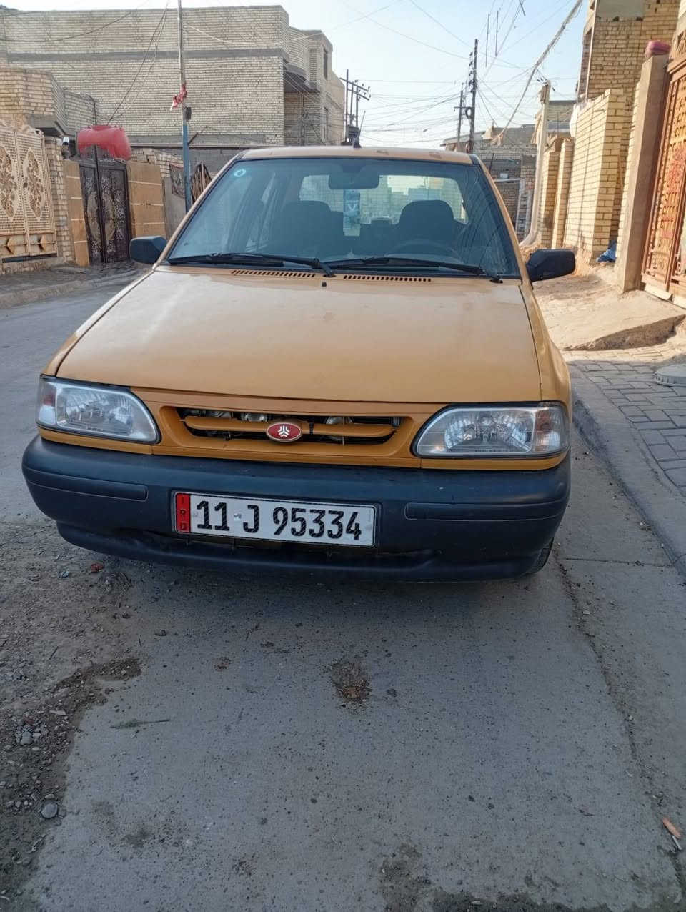 سيارة 17حلوة جديدة بيهة جاملغ خلفي معمر.     ***********
