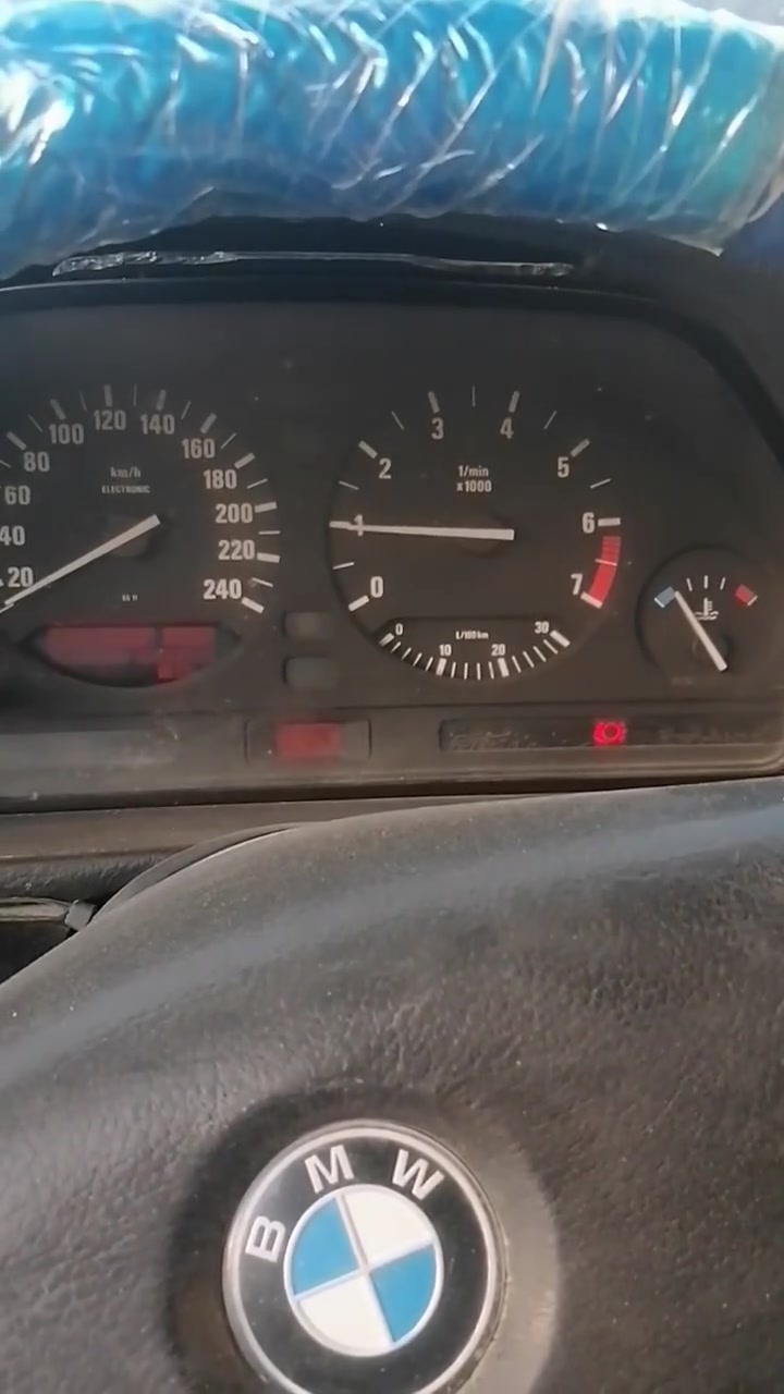 السلام عليكم شباب
محرك vvt 3000 فيشتين كامله هي وتفرعاتهه كأمله عقل وظفيره ودكشن وراديتر وفان كهربائي وكمبريسر جديد
مشدود ع السياره تفحصه يلا تأخذه
مكفول من الصوت والدخان والتنقيص
سعرها 15 ورقه 
مكاني البصره المعقل *********** محمد
