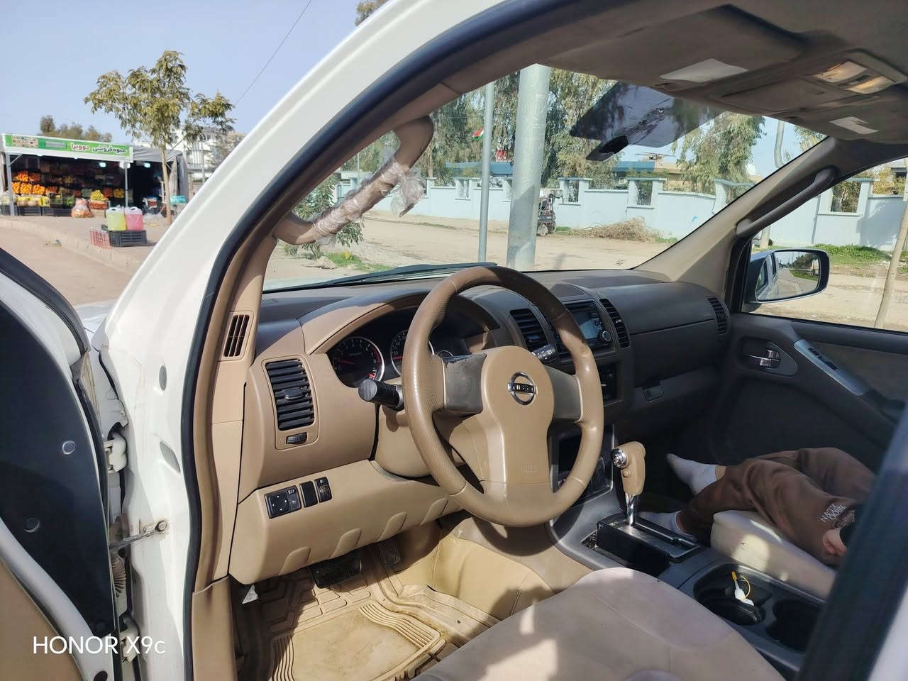 سلام عليكم للبيع نيسان باتفندر وارد خليجي سعر 90 وبيها مجال استفساراكثر تصل *********** سياره بيها صبغ جامرلغ الخلفي رش بدون دواخل وبيها جامرلغ امامي وربع من البونيد صبغ يعني قطعتين وربع صبغ فقط محرك سته سلندر بلاد  فور ويل شغال تبريد تتفئه كله شرط تخم تاير ماصار هواي شاده سياره بسمي رقم سليمانيه نفس اليوم احولها بسمك سنويه مامنتهي  مكاني كلار اهلا وسهلا هذا رقمي ***********
