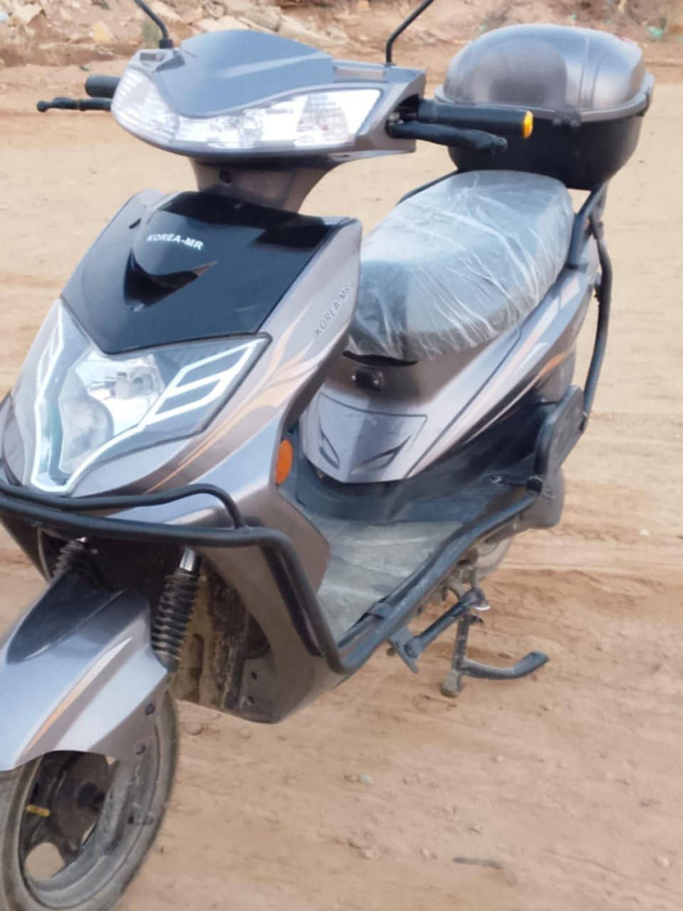 مكلف بل نشر مكلف بل نشر
للبيع موطور شحن كوري ام ار مستخدم قليل 
السعر 600 وبي مجال 
للتواصل ***********
