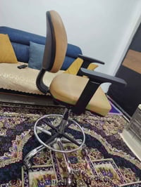 ٤٠ الف العنوان الكرادة ٠٧٧١٧٨٨٨٤١٨