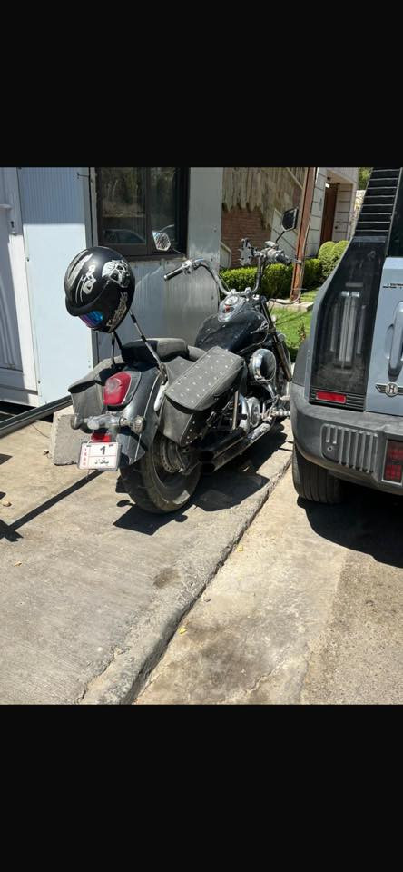 السلام عليكم دراجة شادو 400cc
كير مكينه كفاله 

كهربائيات مملعوب بيهن ابد بعدهن بتراب
 دراجة بدون اوراق اكفله سرقه عشائر  
نقصه جاملغ امامي وكيج سرعه مكسور مال ار بي ام
مكانهة كرادة بكراج 2000
*********** بي واتساب 
السعر 13 $
بدون مراوس تحياتي
