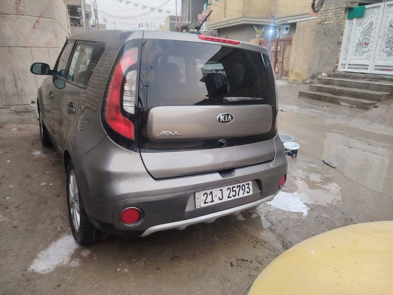 البيع كيه صول موديل 2017 رقم سليمانيه دوالي هزه جديده  بيه ٤ قطع بدوان دواخال مكان السياره بابل السعر مناسب 105 الشراي يتصل *********** بيه وتساب بيع مستعجل
