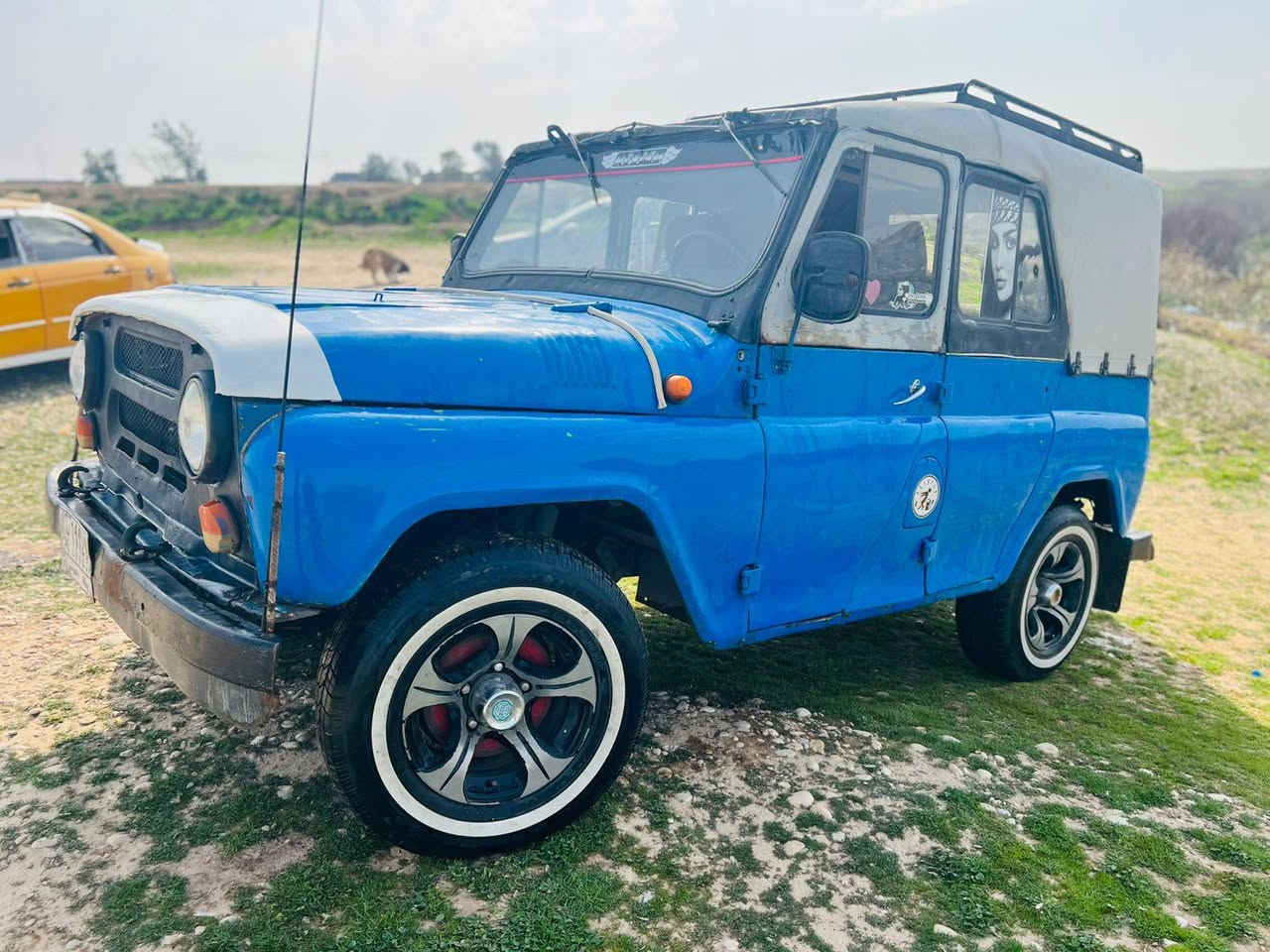 واز للبيع موديل 88
كير ومحرك بطه اوتماتيك رقم بغداد الماني 
سنويه لحد شهر4 / 2026  سياره حلوه وما ناقصها شي
السعر 48 ورقه وبي مجال 
عنوان ديالى جلولاء ***********
