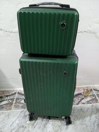 جنطة سفر • قفل • قطعتين