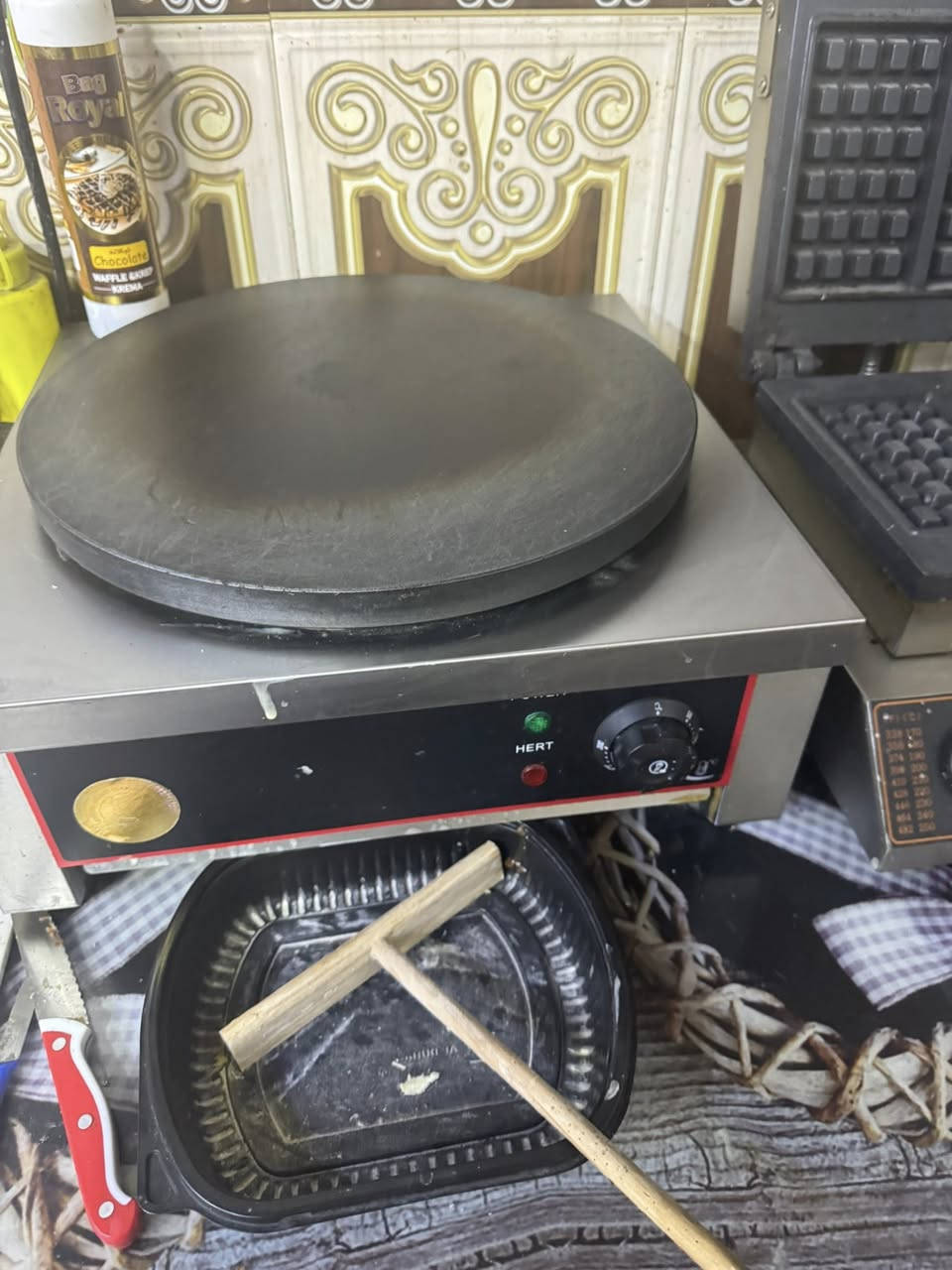 غراض البيع خاص خلاط بطحينه. جهاز كريب جهاز وافل ***********
