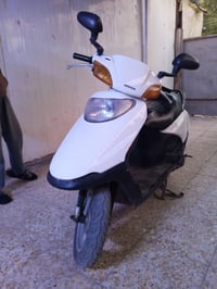 سبيسي نظيفه البيع ياباني اصلي 500 وبيها مجال زعفرانيه 07717553211