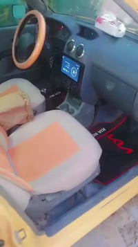 ٢٠١٢ • شاشة • مضخمات