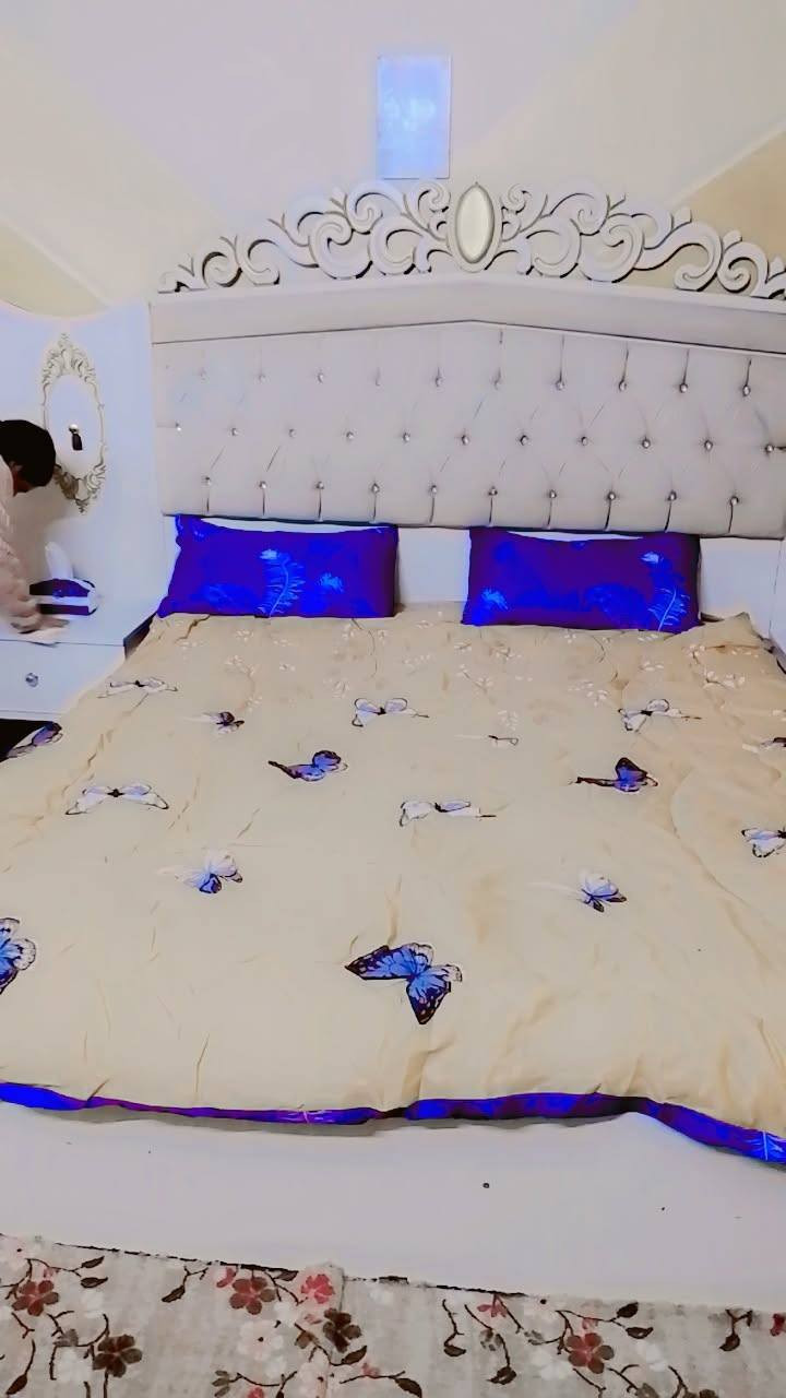 غرفه ايطالي جديده للبيع السعر 400 وبيها مجال العنوان موصل حي النتصار شارع 30 /رقم  ***********
