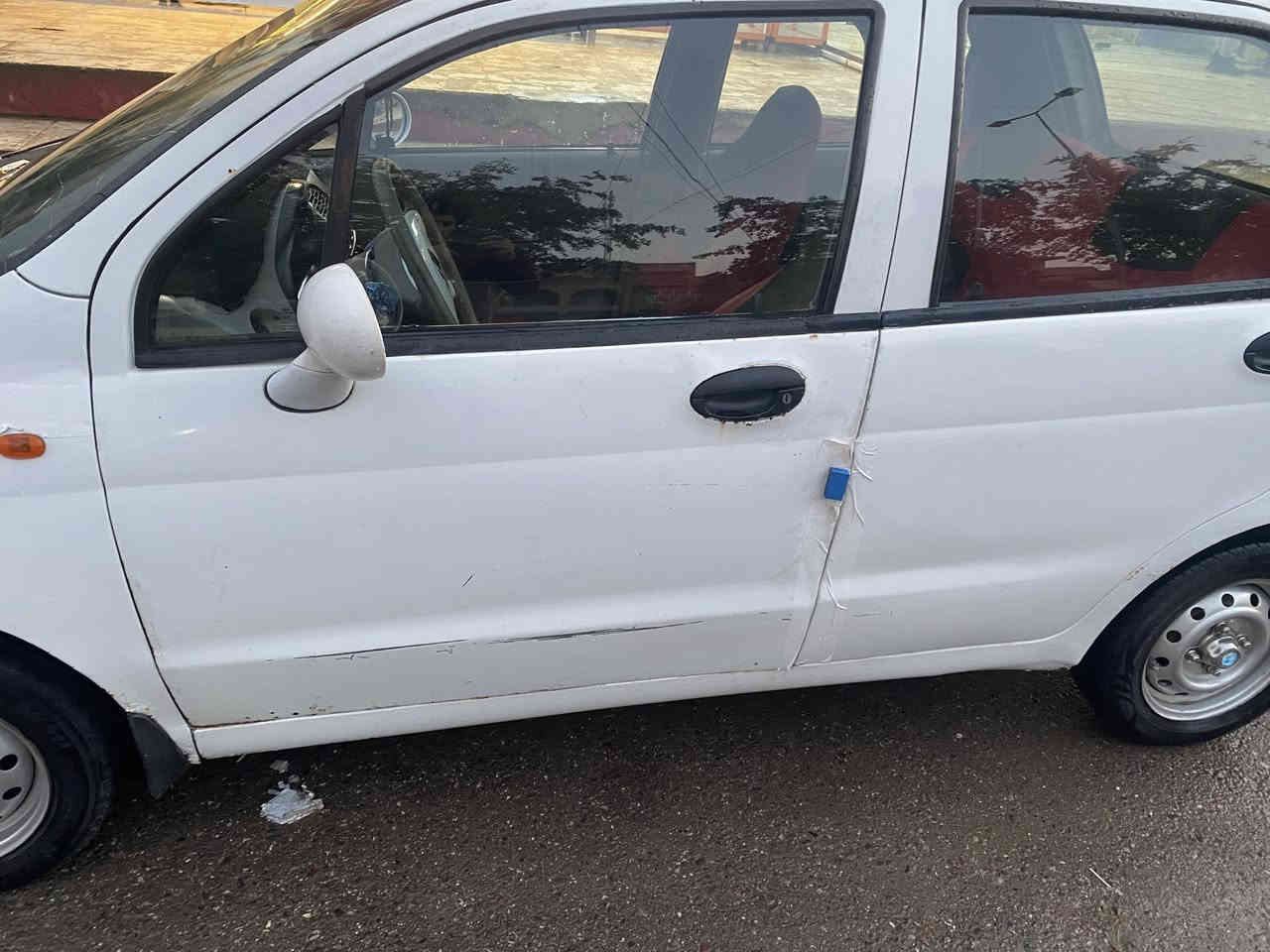 السلام عليكم كوكو للبيع رقم نينوى مشروع وطني الماني تحويل شرط تبريد كير مكينه فول لاصرف لانفخ لابخار جديده السياره أبيعك حزام هيّا مابيها حزام بس اني أبيع حزام صبغ باقي كلها شغاله شراي اتصل ***********. 
سعر 30بيها مجال شراي اتصل
