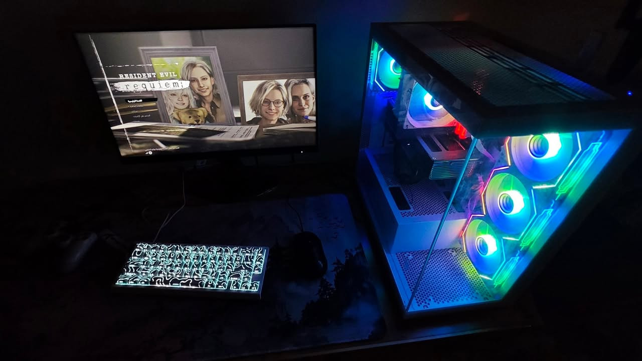 ملاحظة : ابيع بس كامل
Ryzen 7 7700
RTX 5060 8GB asus prime 3 fan
GIGABYTE B850 D3HP
assassin x 120 white
XPG 32gb DDR5 6000mhz white
Case Sama V01 
SSD M.2 1t WD gen4 
FSP Hydro Pronze 600w

شاشة :
AOC 24GE 180Hz 0.5ms

يوبي آس :
Falcon UPS 1Kv

كيبورد مغناطيسي :
Attack shark X86 HE

ماوس خاص بالألعاب التنافسية :
Logitech G502 X 

ماوس باد أبيض ستايل ياباني ضد الماء و الأتربة

السعر مليونين ونص

مكاني بغداد وهذا رقمي :
***********

و موجود التواصل على الخاص.
