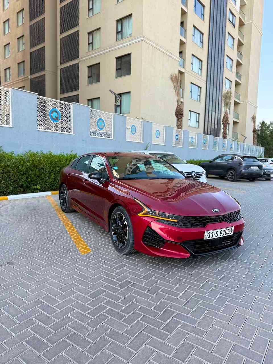 *********** 
سلام عليكم شلونكم شباب k5 موديل 21 فول عدا بنوراما جيتي لاين تحكمات شاشه رادار جانبي رادار امامي كامرة دوارة كسنات جلد كهرباء سيارة حادثها جاملغ وبنيد بدون شاصي ولغد وراديترات وبيها ربع جاملغ خلفي صبغ فقط للبيع بسعر 136 وبيها مجال مكاني حي الجهاد ***********
