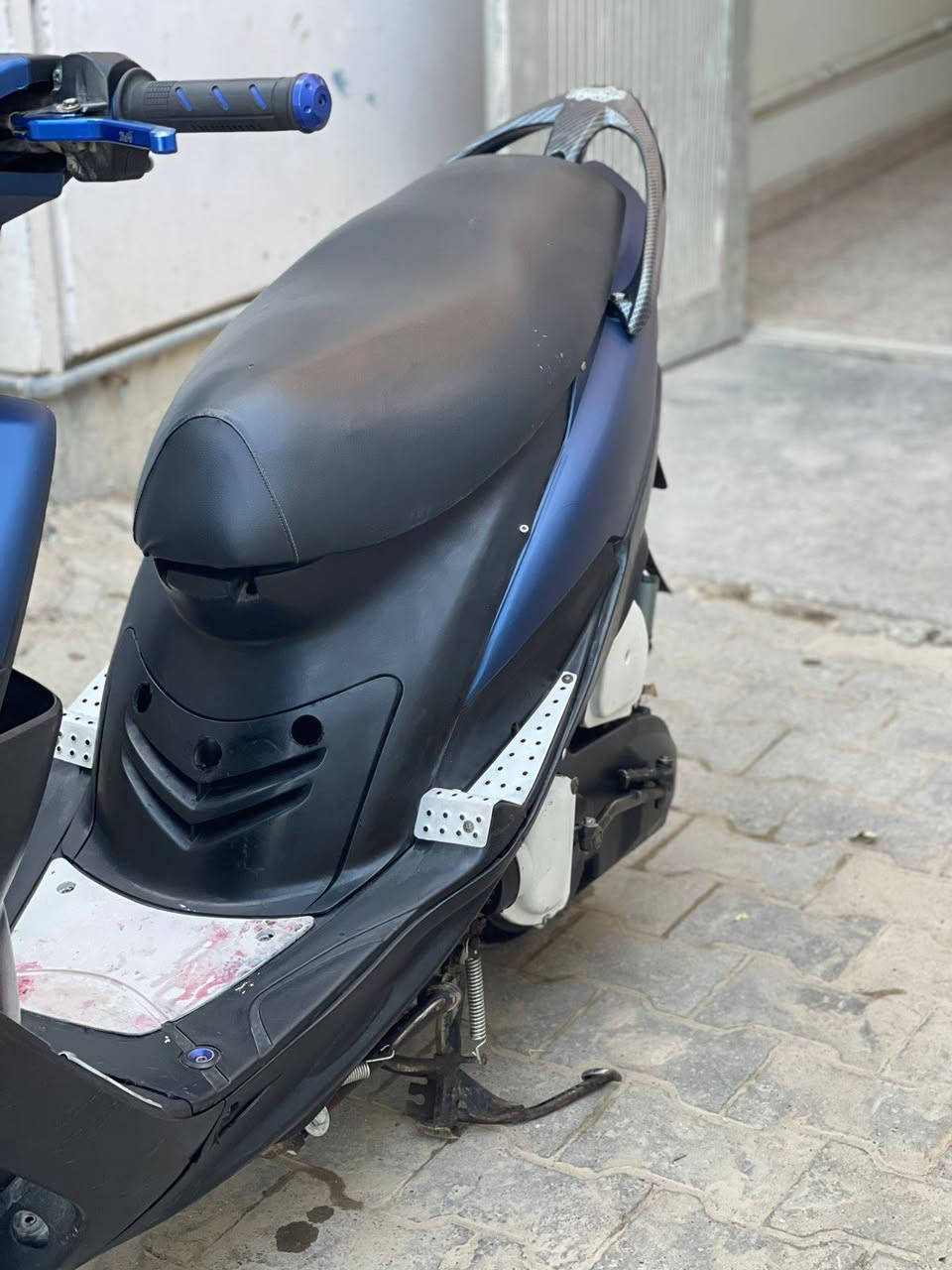 دراجه ماكس للبيع نكره سلف عندك بس لهندر ميشتغل
بوشه 55
صالنصه رياضي +مبخره رياضي 
يدات بريك رياضي 
كلج امامي خلفي رياضي 
دبل خلفي رياضي 
لدراجه حيل نضيفه
سعره 650وبيه مجال بسيط
العنوان عامريه الفلوجه مجمع الاخاء السگني
لتواصل(***********)
