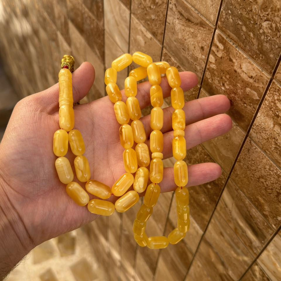 مسباح كهرب كبسولي جبس بعسل خامة جميلة جداً من الخامات الصعبة الوزن 60 غرام / عدد الحبات 42 
يوجد توصيل الى جميع المحافظات 
*********** واتساب - ماسنجر
