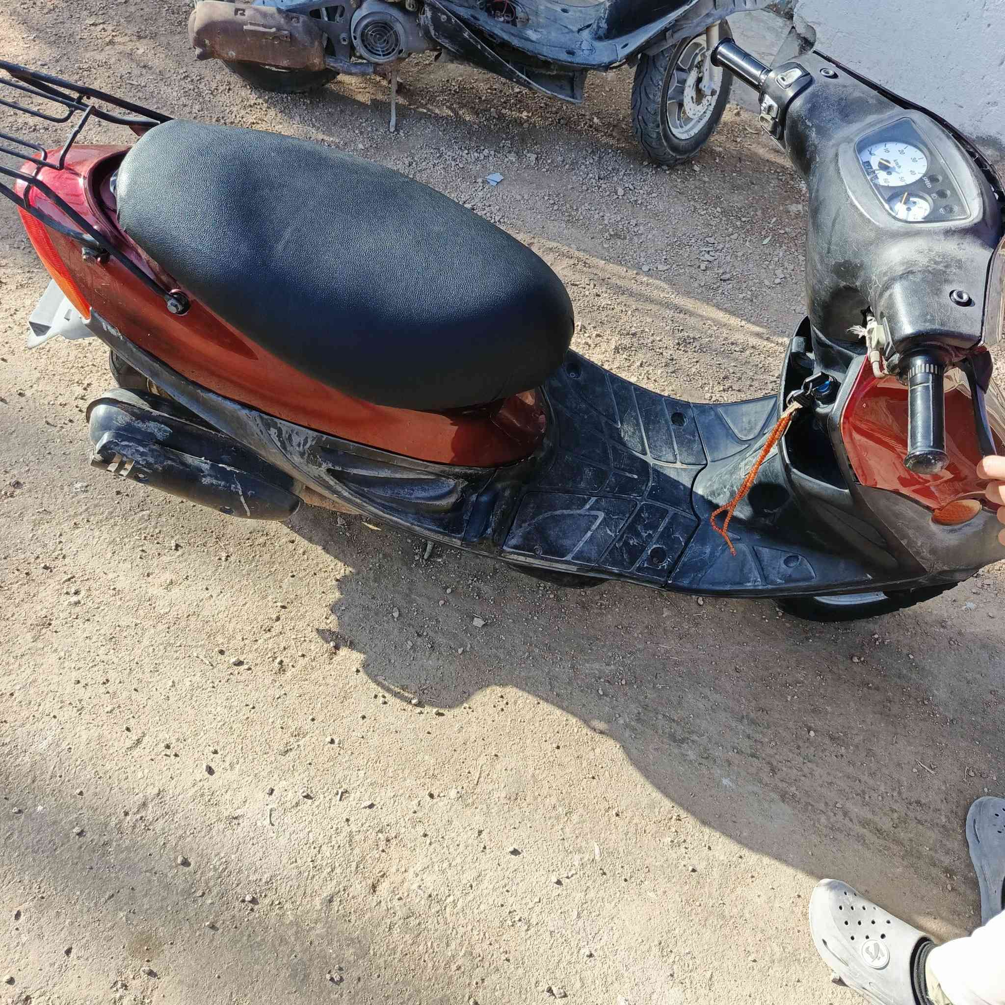 سلام عليكم دراجة بيجي للبيع محرك ناعم  كهريات شغالة   سلف شغال سعر 300


**إذا كنت صاحب هذا الإعلان وتريد حذفه لأي سبب، رجاءا أرسل رسالة إلى الدعم الفني**