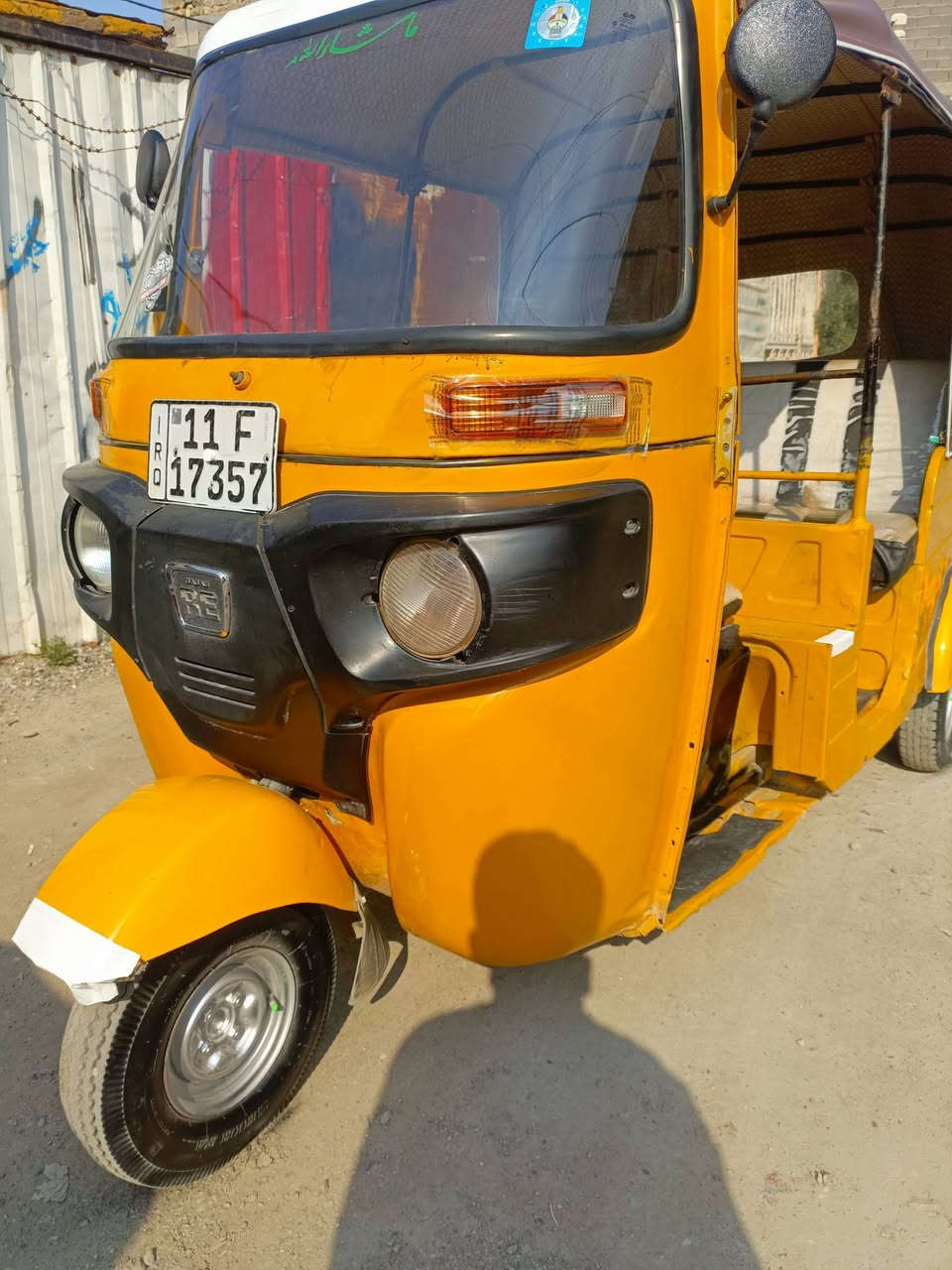 تكتك للبيع موديل 19شهر 11رقم وسنويه بغداد نكليزي تحويل ثاني يوم تكتك معمره بيه دوس  السعر 5400وبيه مجال مكاني الشعب ***********
