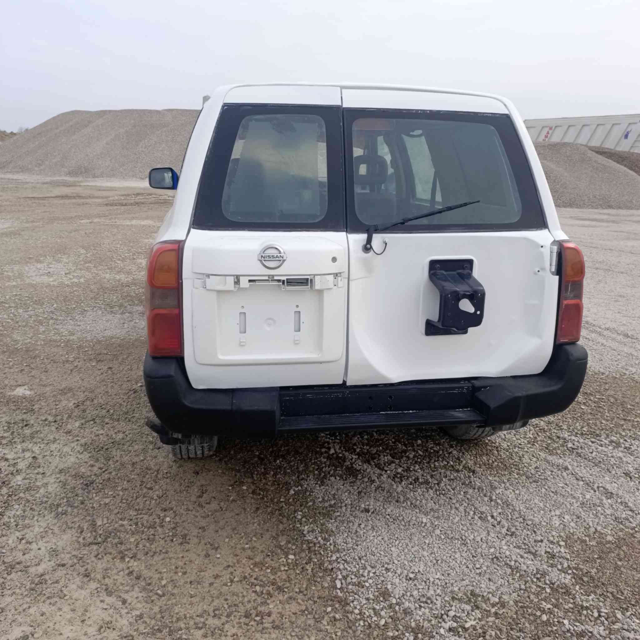 نيسان باترول موديل 2008 مآل مزاد كتاب مزاد موجود سياره جاهزه ابو لمزاد يمي بل كوت كير مكينه اربعه ونص كير عادي كله شغال صبغ جديد شاشه سماعات تيرات نضيفه  ***********
