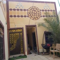 بيت للبيع طابو صرف  مساحته 171 متر  يحتوي البيت على غرفتين وصاله واستق...