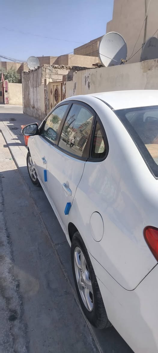 النتره 2010  بيه قطع مكينه كير حداديه تيرات تبريد جاهزه السياره تريد وكاله تريد مداور سعر ٨٥.    ***********
