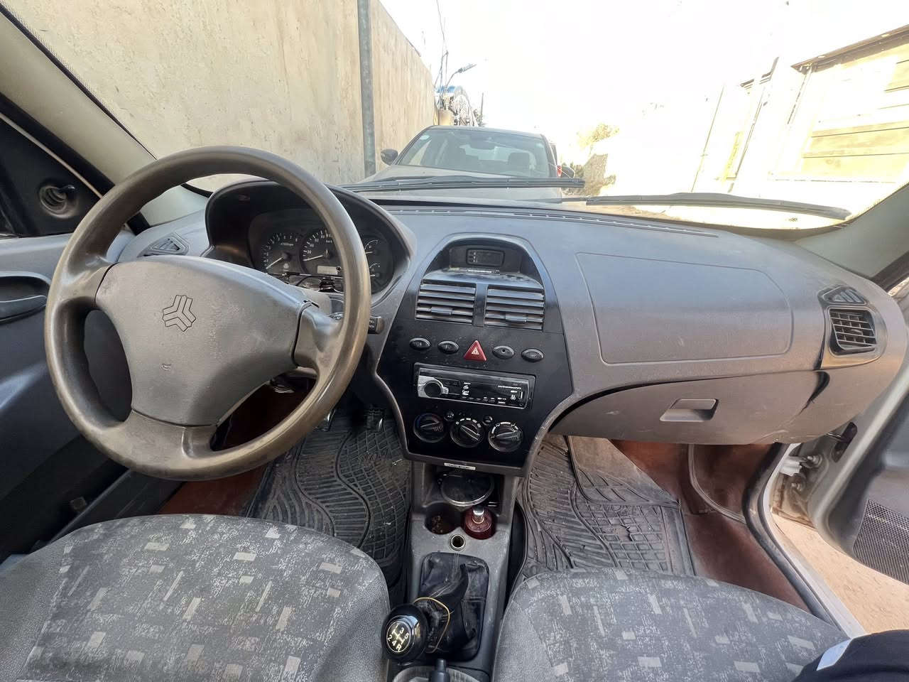 طيبة 2015
الكير والمكينة والكهربائيات وتخم تايرات كلهن جدد بالنايلون وصدر امامي وخلفي رقم ذي قار 
باسمي السياره شرط التحويل ثاني يوم  السعر 35 وبيها مجال قليل كلش للشراي 
للاستفسار : 
***********
***********
فقط بيع
