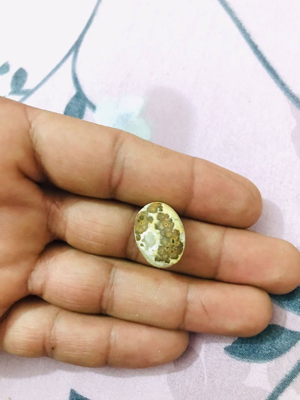 سلام عليكم حبايب كلبي عندي هذني الخرز للبيع امبينات الاسامي وتعرفوهن كلش زين الي الي يريدهن يراسلني واتس او اتصال ***********
