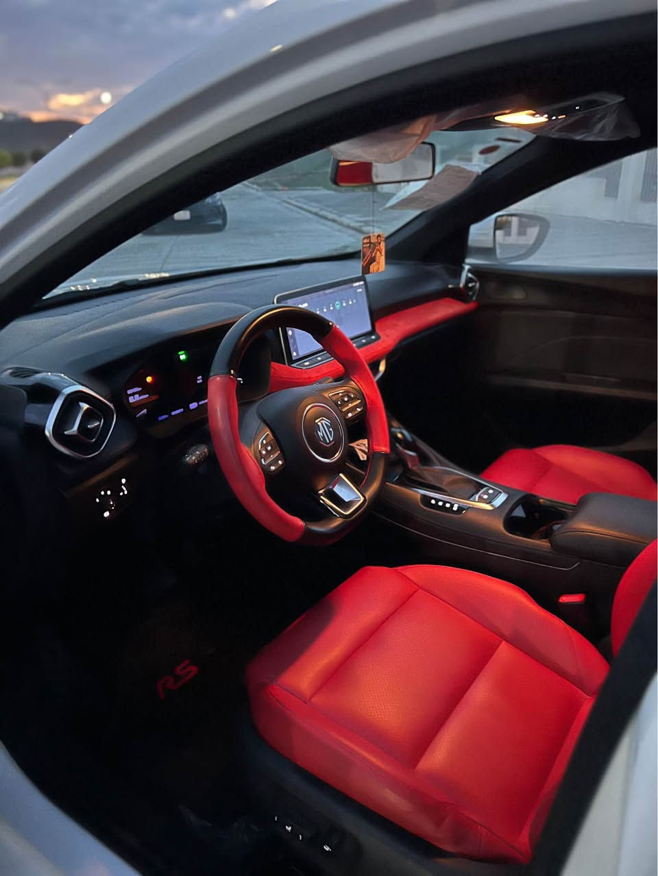 Mg gt 2025 full
سپی بەفری تەنها ١٠ هزار رویە تەحویل خرامە بە شەرت 
ناو سور کوشن کەهرەبای جوانکاری لو کرایە دعامی لو دعامی بە شەرت 
*********** اكر, نينوى
