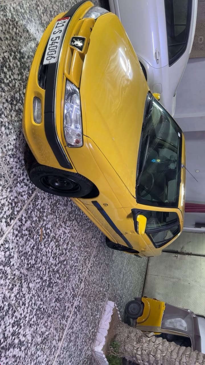 السلام عليكم بيجو بارص موديل 2016 محور مكينه كورلا الف و800 سياره صدر  امامي خلفي جديد هسه شاده تخم تاير تبريد وي سويج دوشمه جديده شلعه ومعدل ترايك البصره بيها بارد جاملغ المامي بارد بدون دواخل  السياره باسمي الرقم بغداد انكليزي  السعر 50 وبيها مجال مكاني مدينه الصدر الاورفلي ***********
